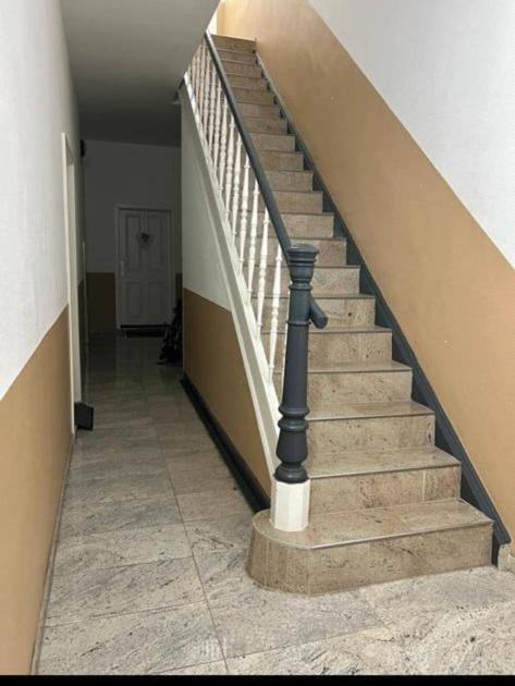 City-Apartment In Krefeld, Kueche, Naehe Duesseldorf Messe Екстериор снимка