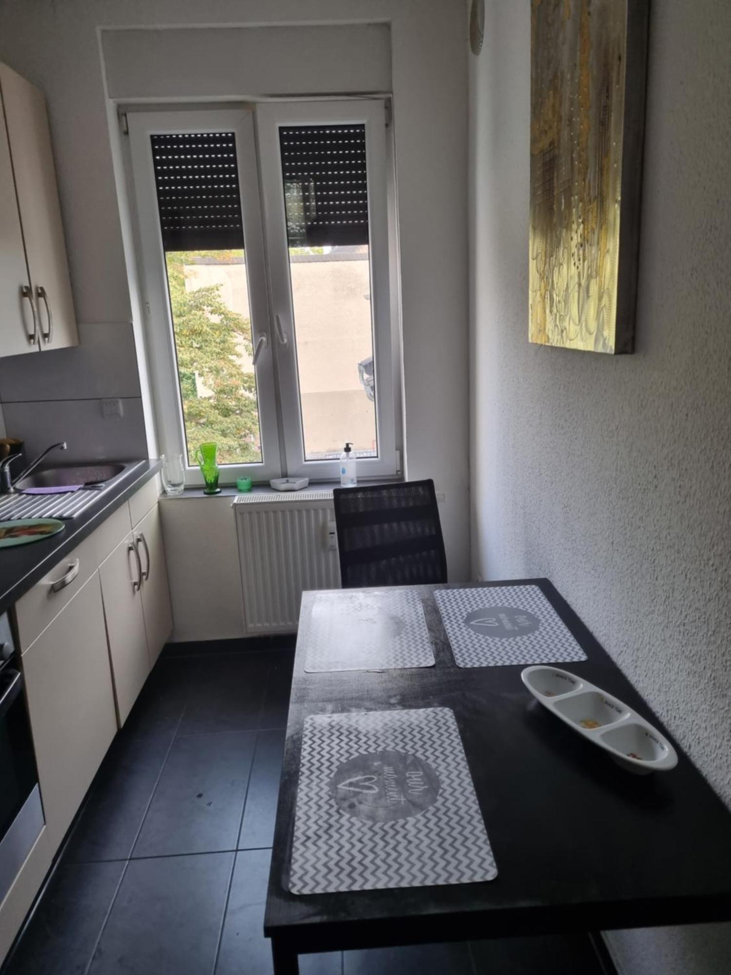City-Apartment In Krefeld, Kueche, Naehe Duesseldorf Messe Екстериор снимка